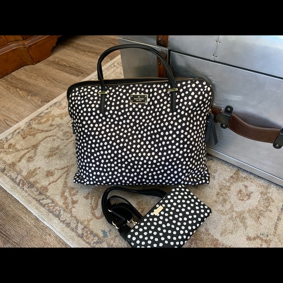 Beautiful black and white dot Kate Spade ♠️ hobo - Picture 13 of 13